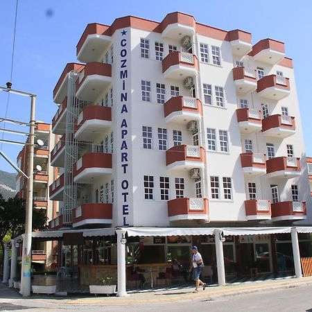 Cozmina Apart Hotel 阿拉尼亚 外观 照片
